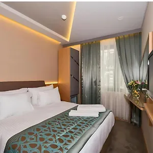 3* מלון Genova Old